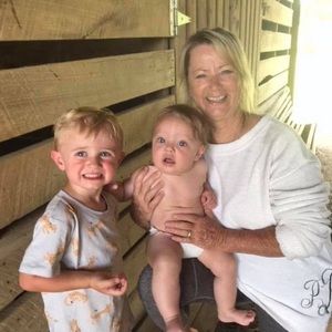 Meet your Posher, Paula